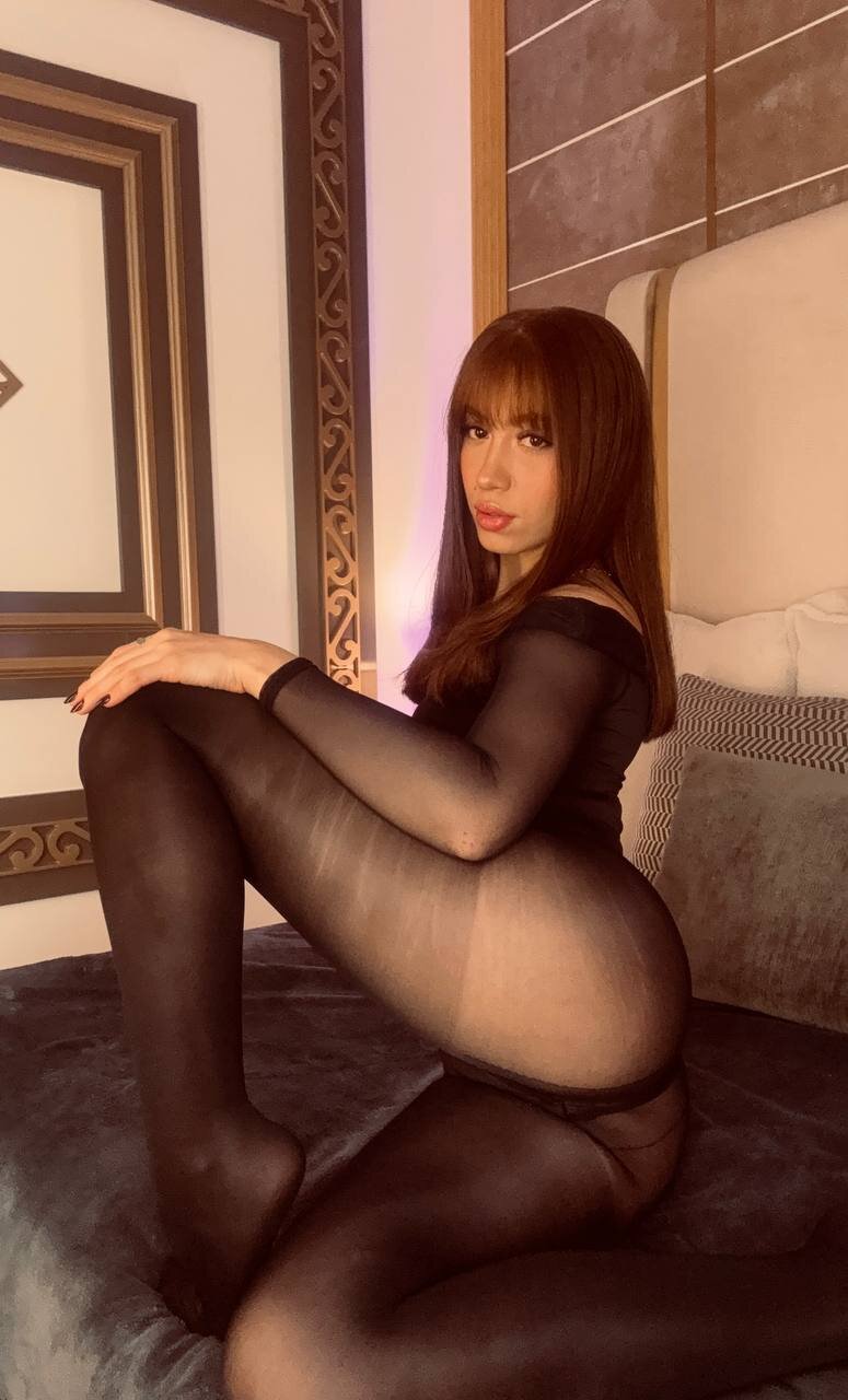 XXX Porn Photo of Nude AbigailCarter 3