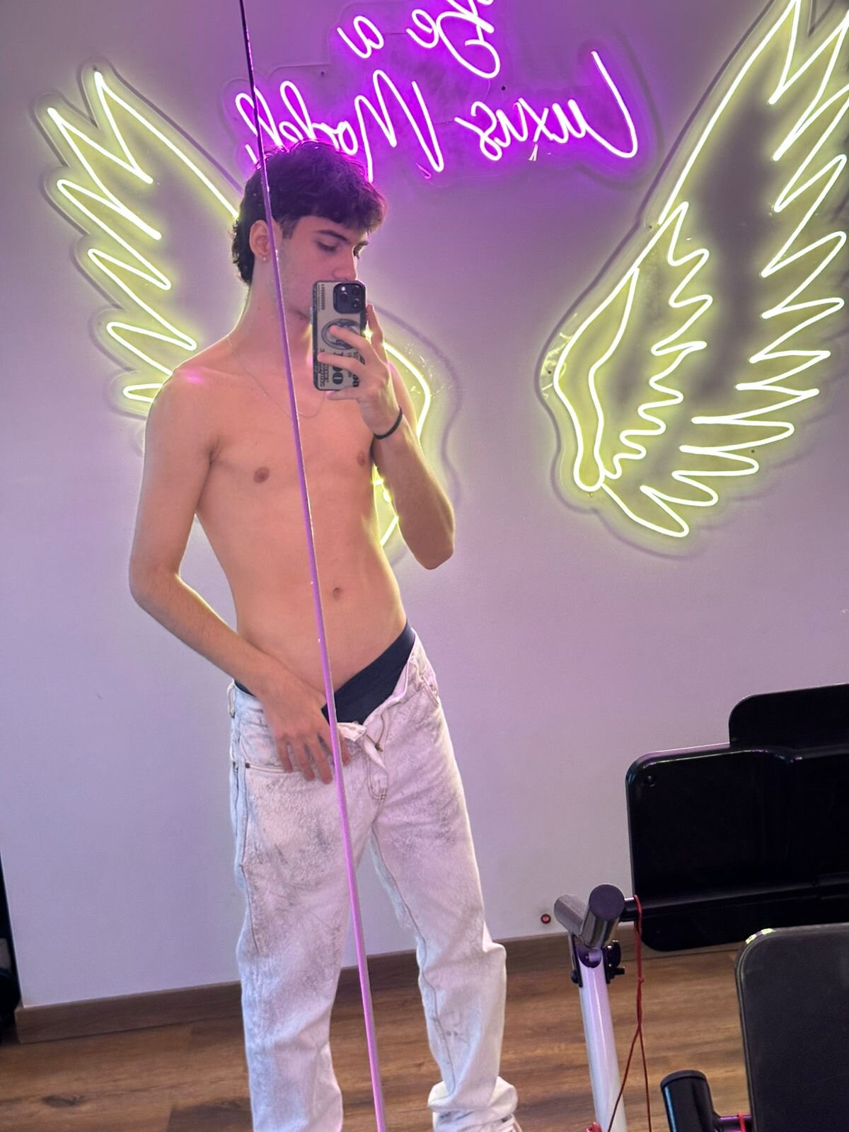 XXX Porn Photo of Nude Emir_Ozan_ 15