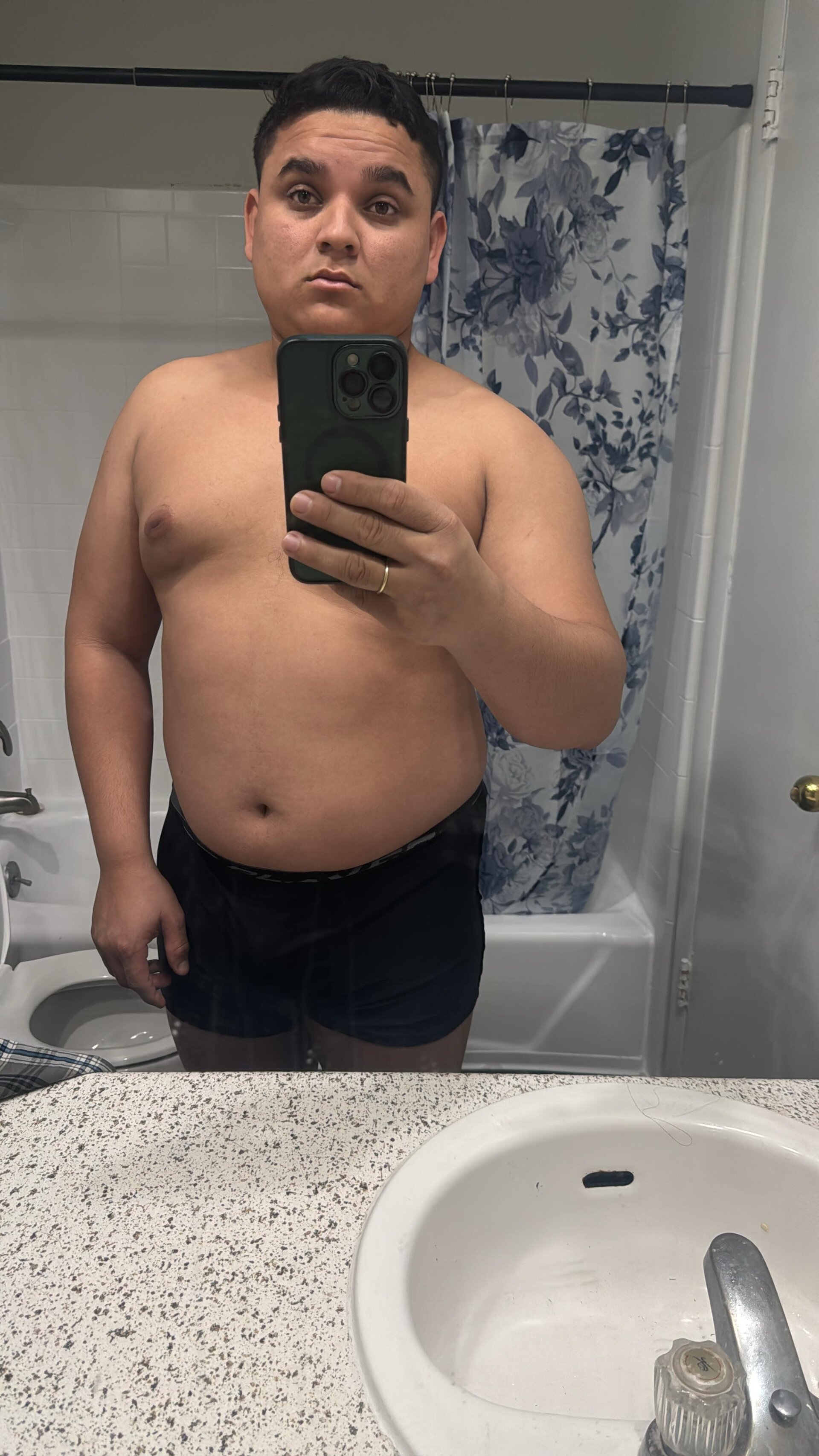 XXX Porn Photo of Nude ChubbyboyVnz 2