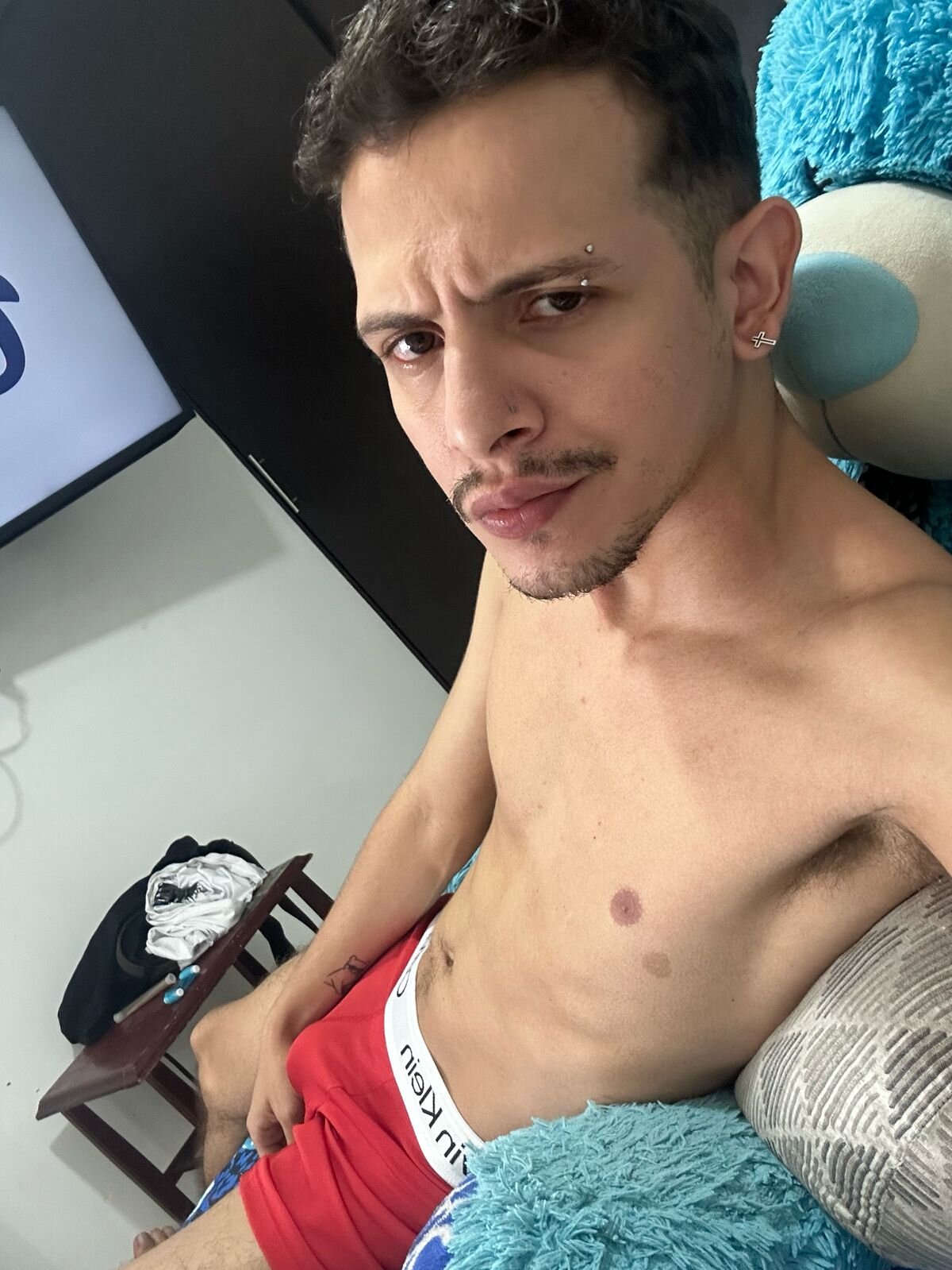 XXX Porn Photo of Nude Lucianbonet 2