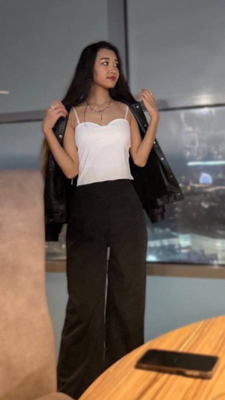 XXX Porn Photo of Nude ChloeRosen 2