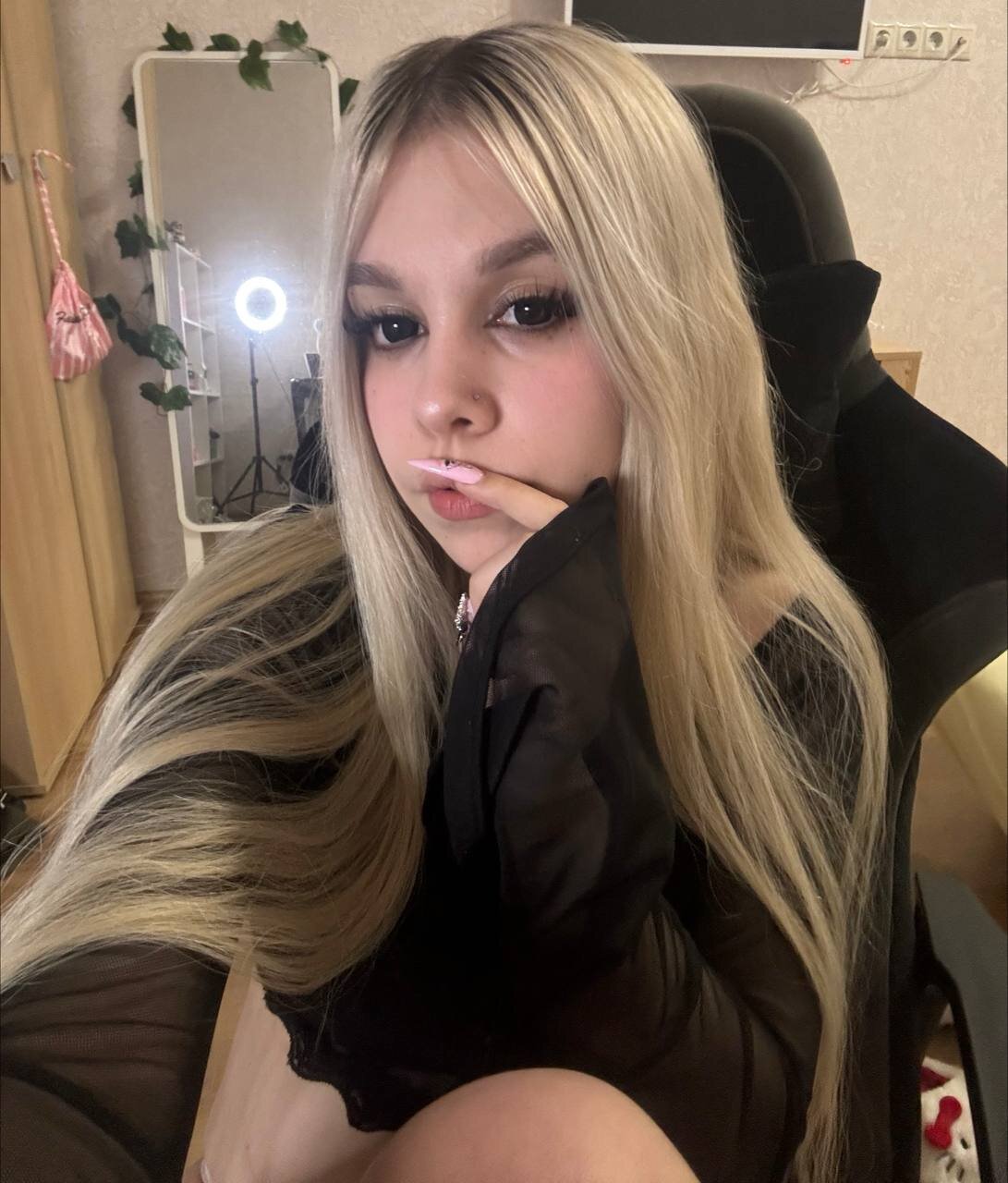 XXX Porn Photo of Nude MidnightCuddle 4