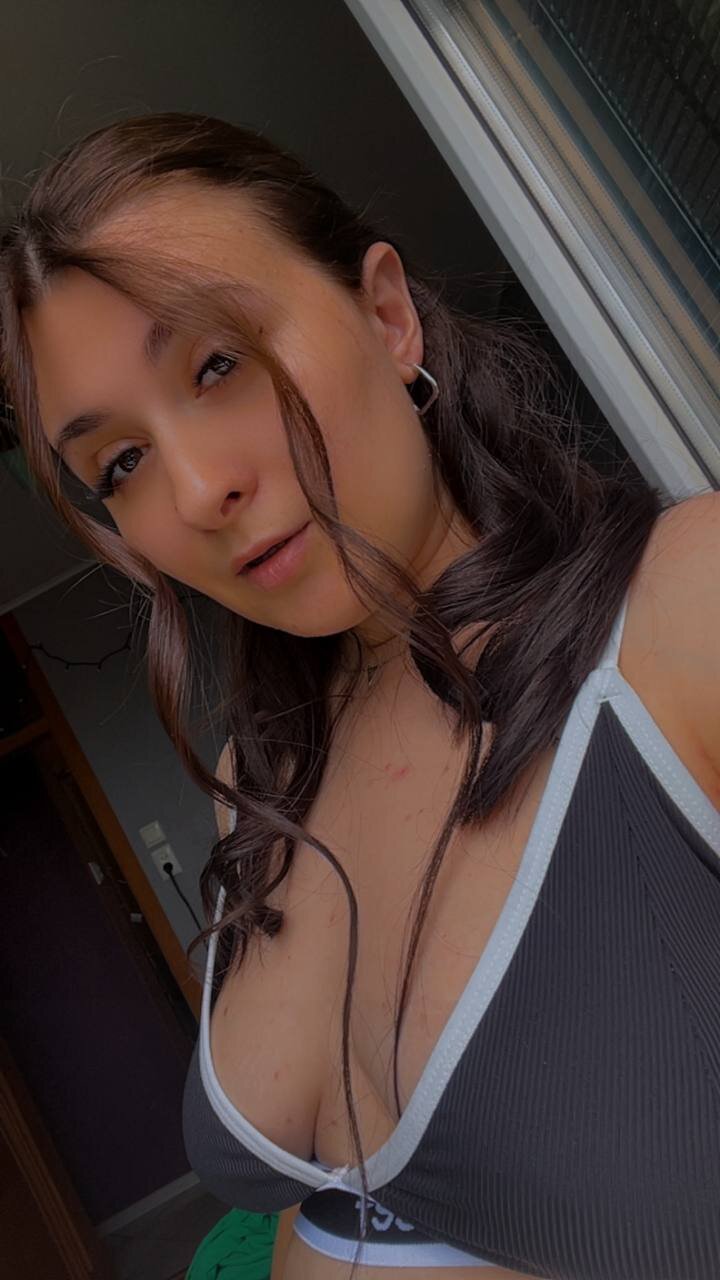 XXX Porn Photo of Nude lipsi_vikki 4