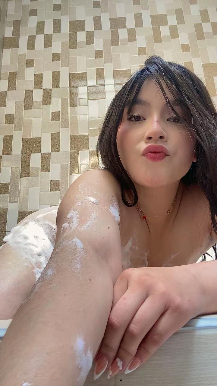 XXX Porn Photo of Nude ZairaVanCleef 26