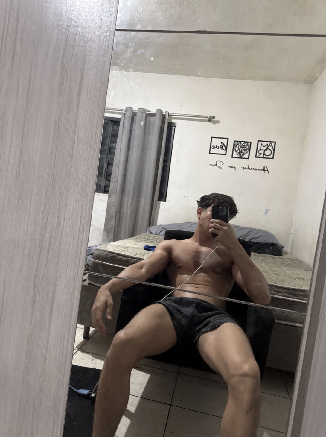 XXX Porn Photo of Nude Gabriel25cm 1