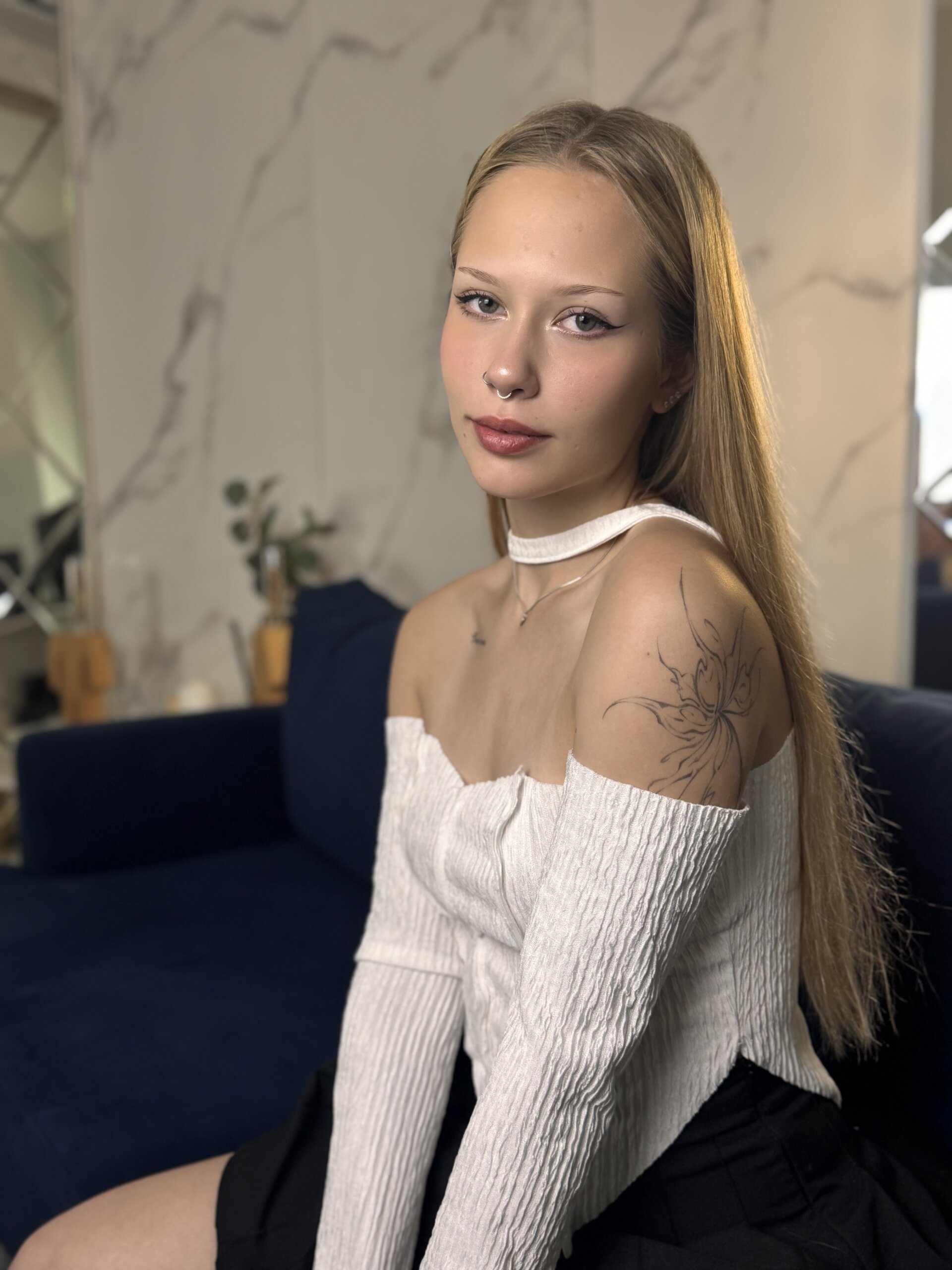 XXX Porn Photo of Nude AllaMiln 3
