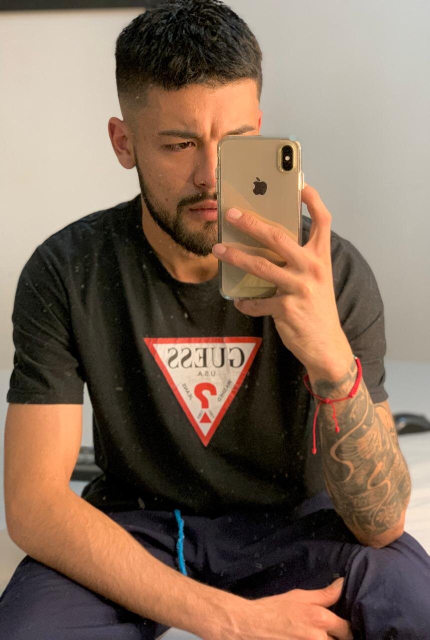 XXX Porn Photo of Nude evil_boys_77 14