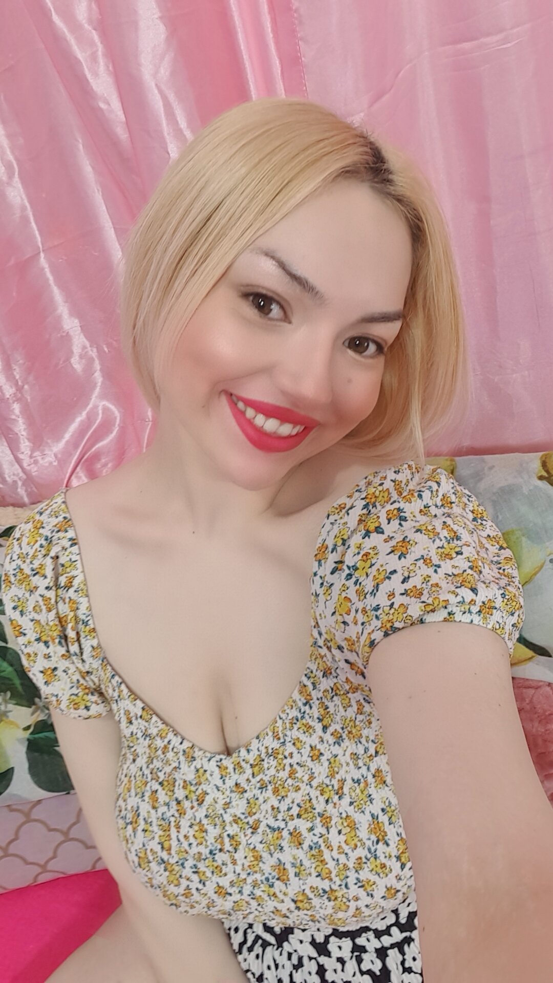 XXX Porn Photo of Nude Catlady333 13