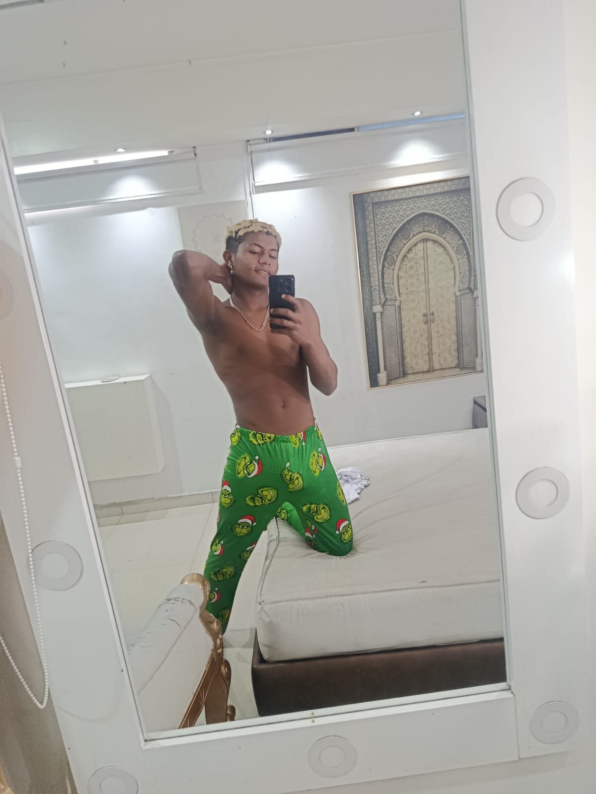 XXX Porn Photo of Nude Morenito_Digno_ 1