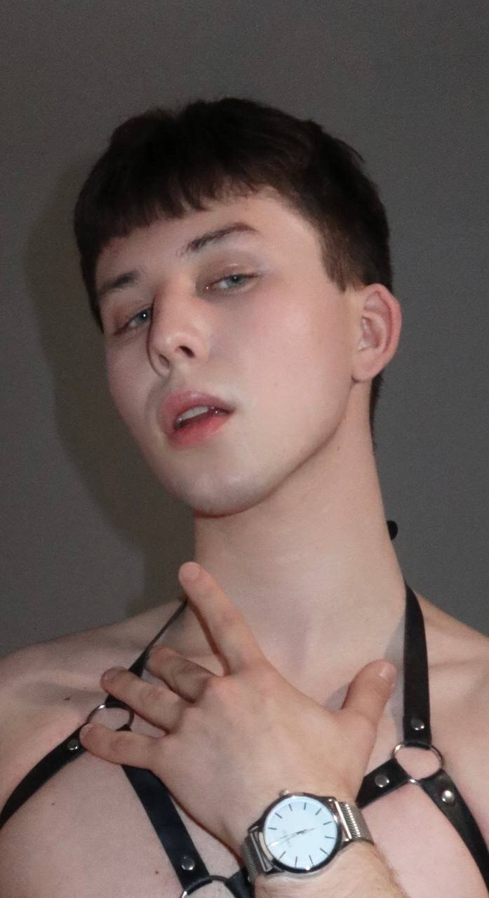 XXX Porn Photo of Nude AdrianoAubert 35
