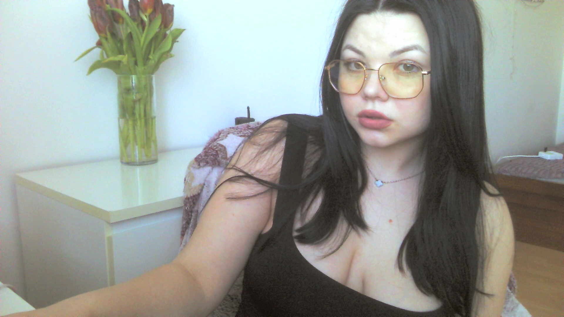 XXX Porn Photo of Nude vvikkiii 1