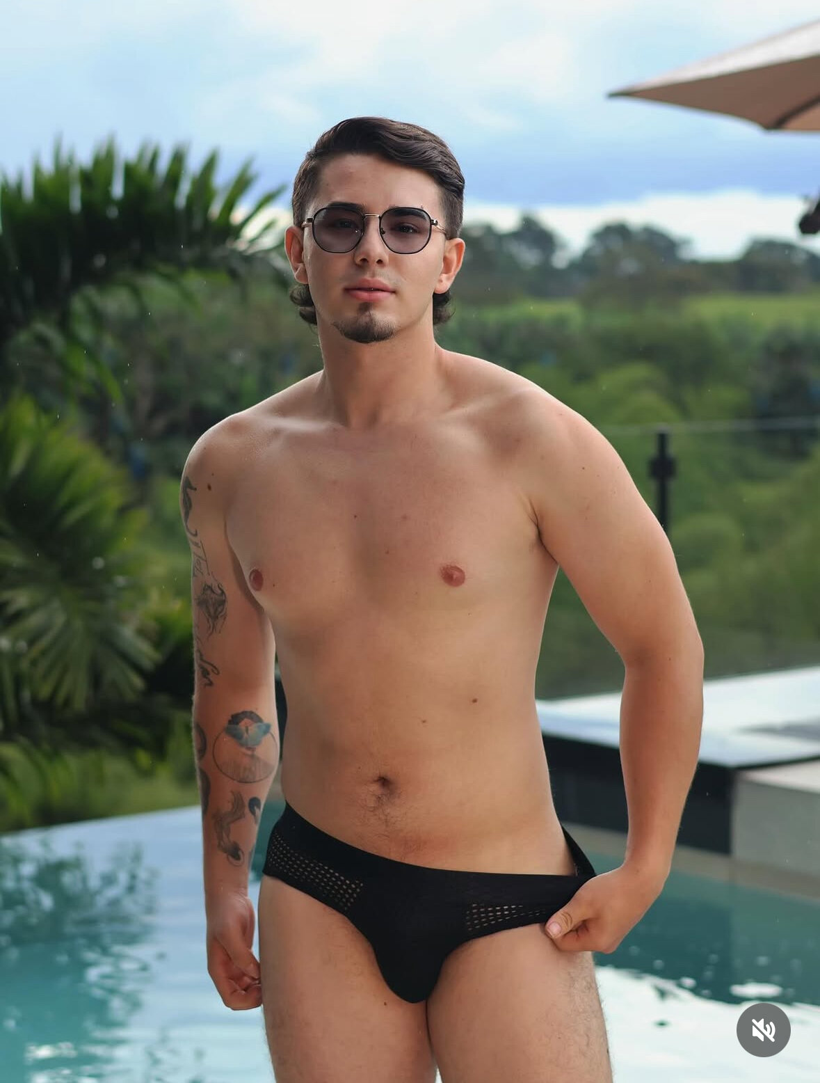 XXX Porn Photo of Nude Leo_Valmore 3