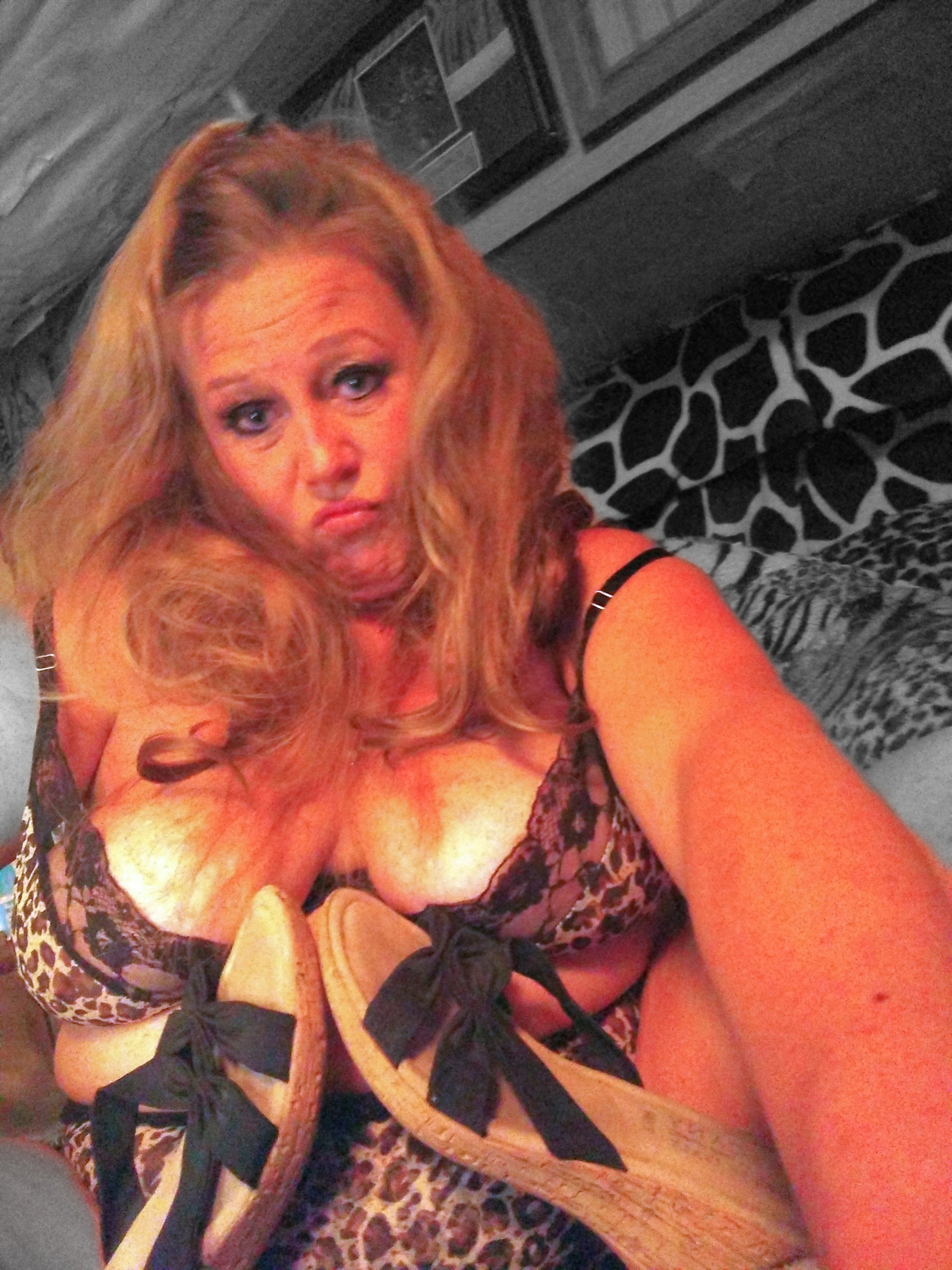 XXX Porn Photo of Nude Snazzyteez 40