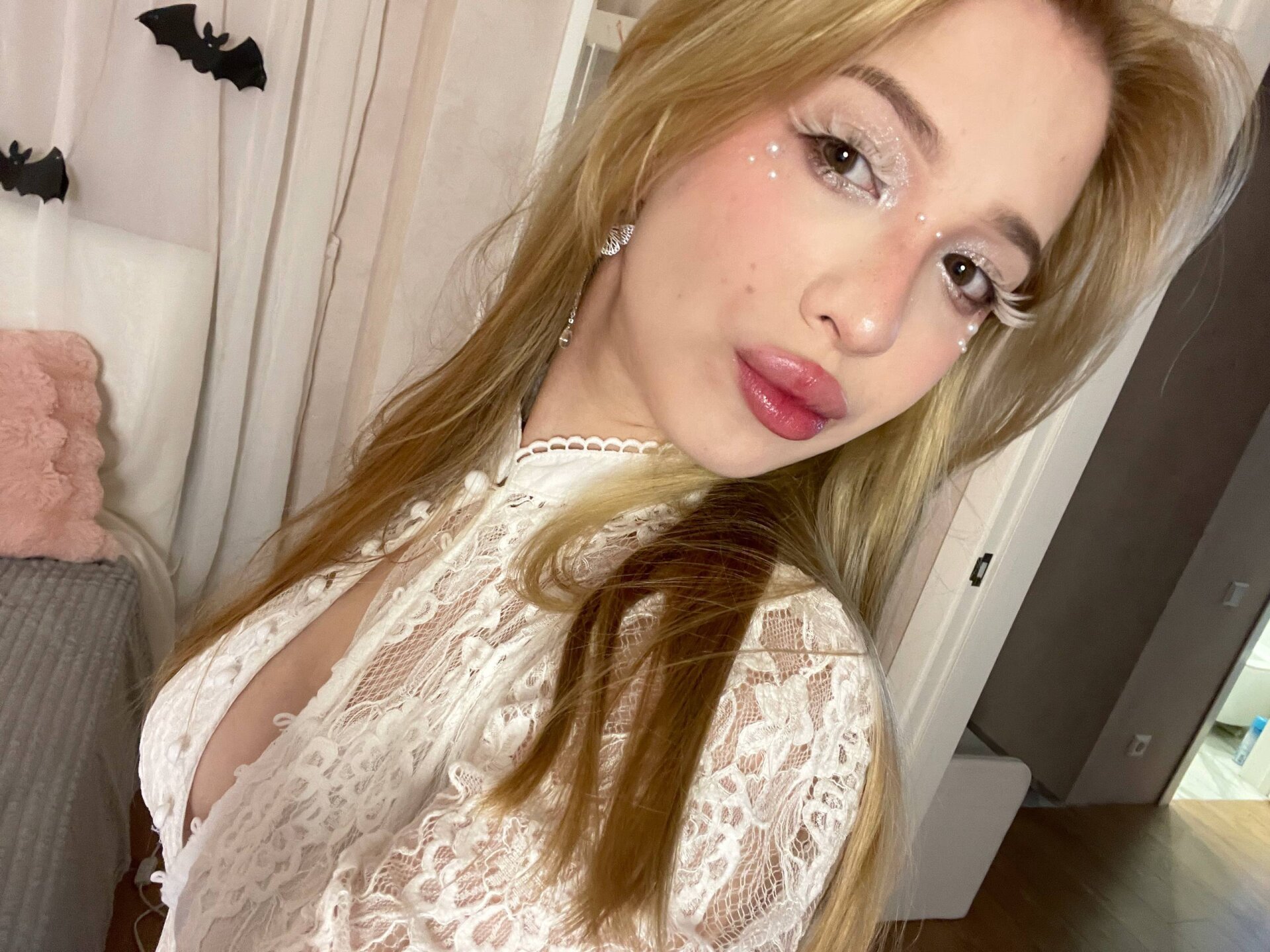 XXX Porn Photo of Nude LightStar_18 9