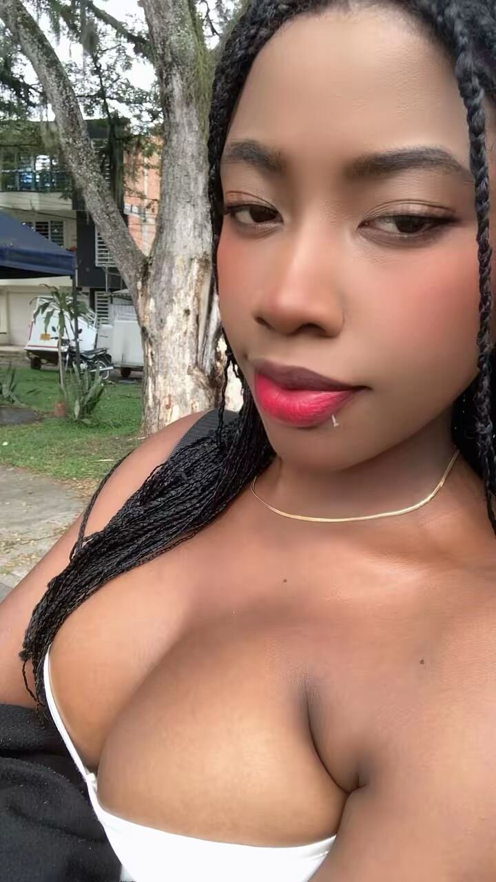 XXX Porn Photo of Nude samantha_arias 12