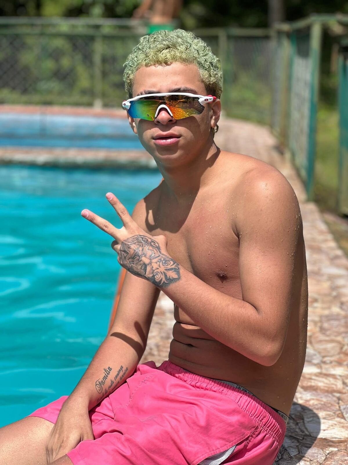 XXX Porn Photo of Nude HollmanFronsh 1