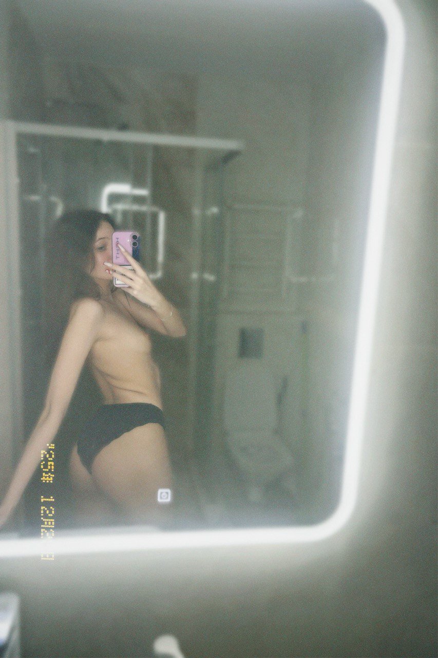 XXX Porn Photo of Nude ShaeHeeter 54