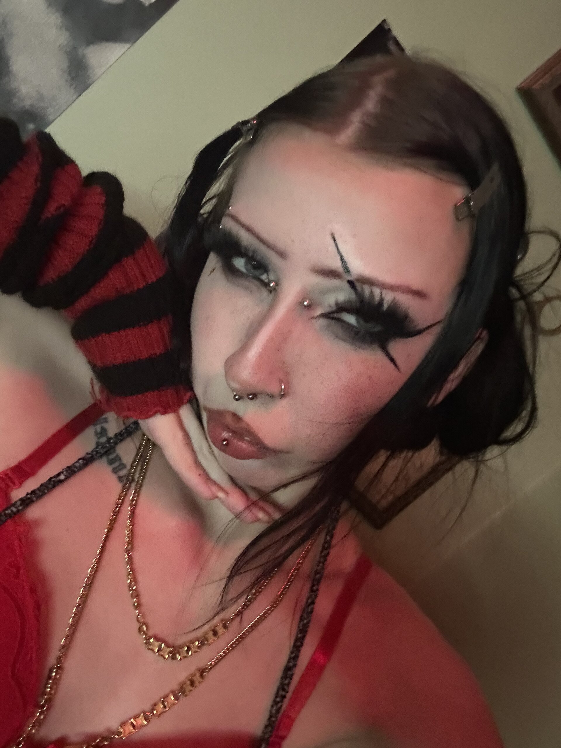 XXX Porn Photo of Nude vampiregirlllll 4