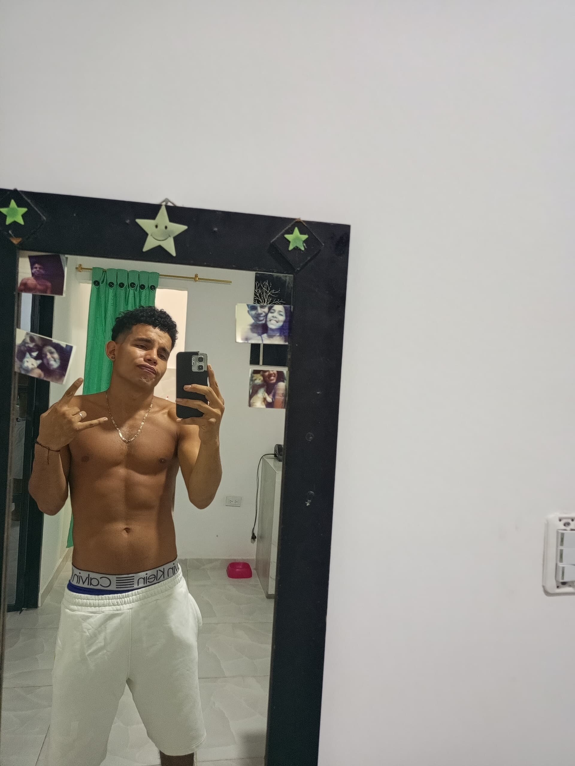 XXX Porn Photo of Nude alex_candela2 4