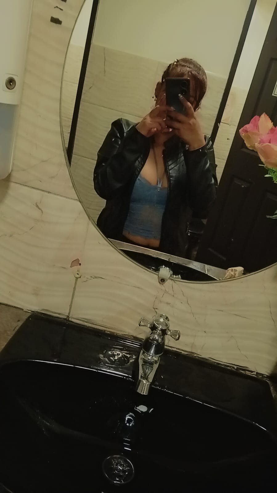 XXX Porn Photo of Nude Zoe_grey0 1