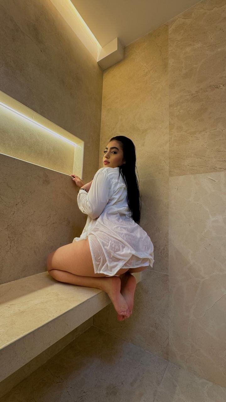 XXX Porn Photo of Nude BelaCox_ 1