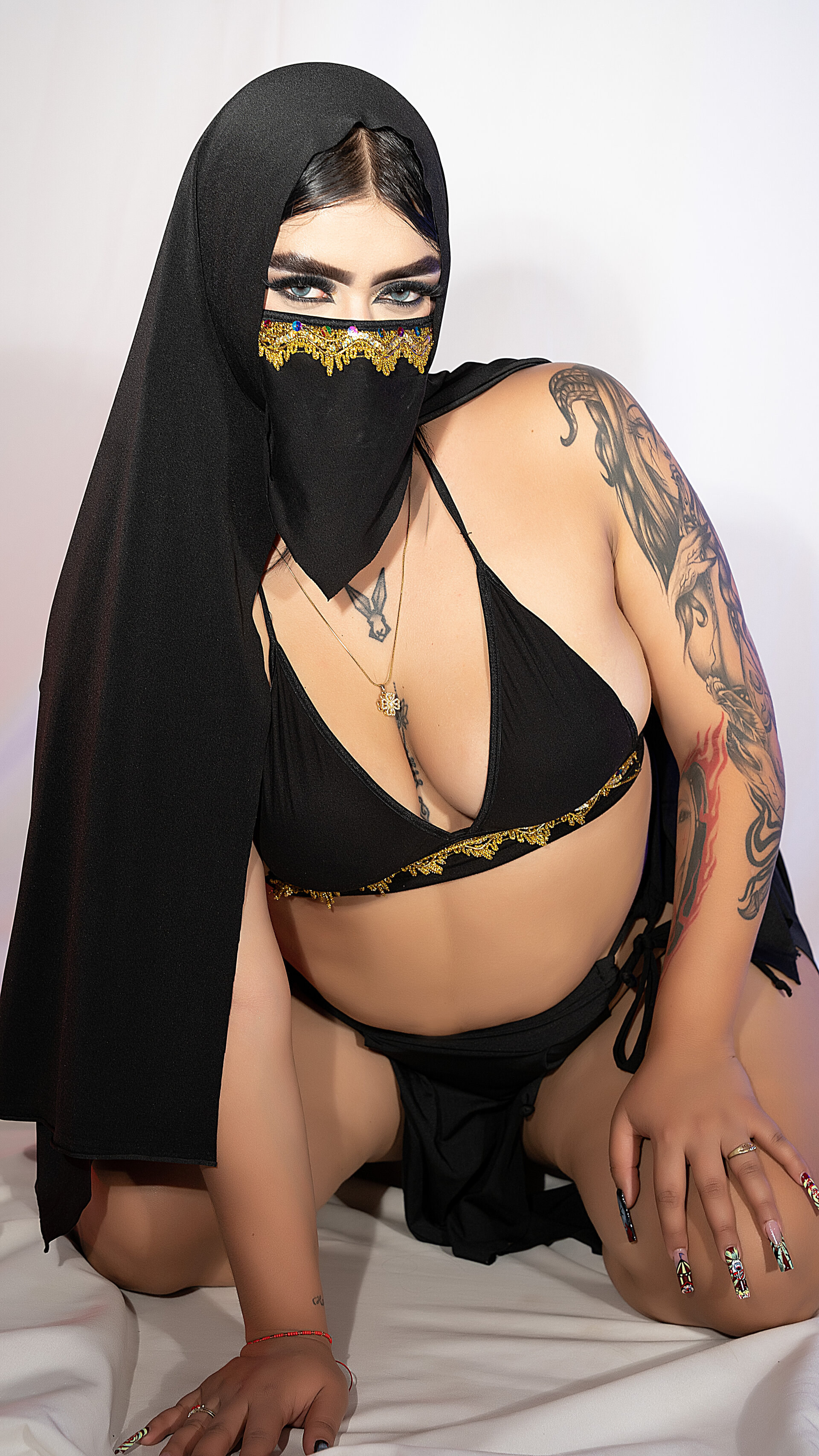 XXX Porn Photo of Nude leyla_ali4 6