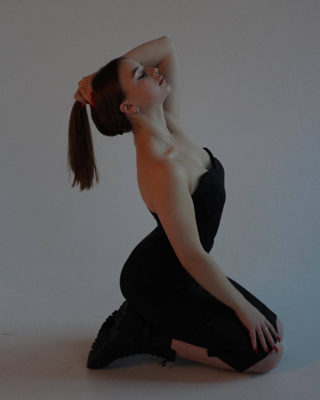 XXX Porn Photo of Nude AvelineRoe 19
