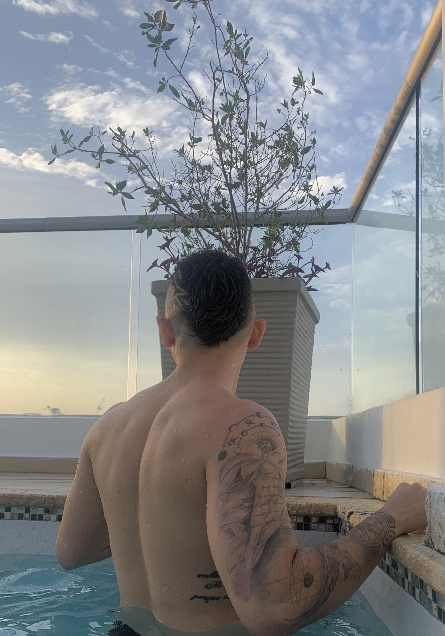 XXX Porn Photo of Nude _Ander_Xx 8