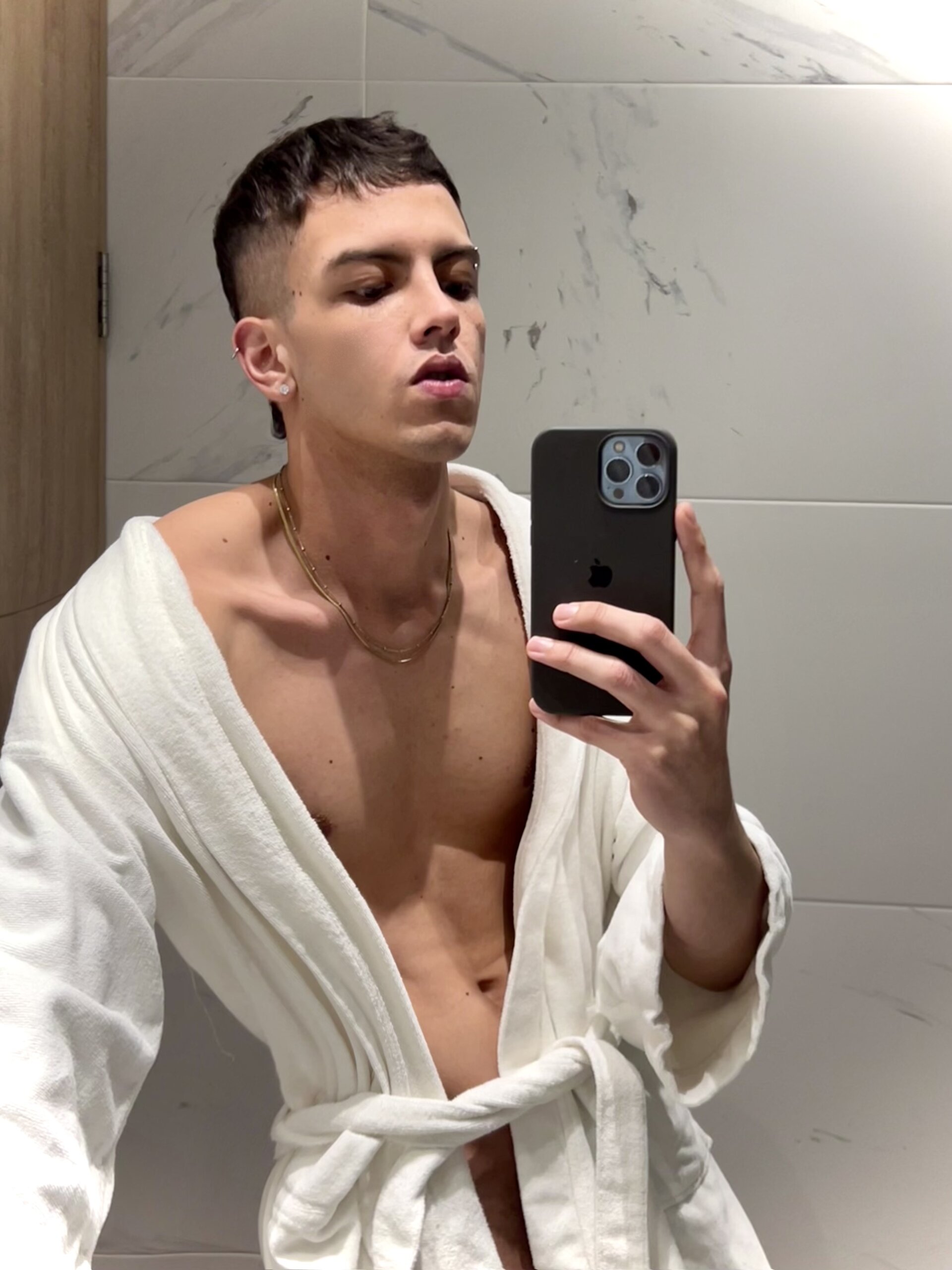 XXX Porn Photo of Nude Medellin_Boy 7