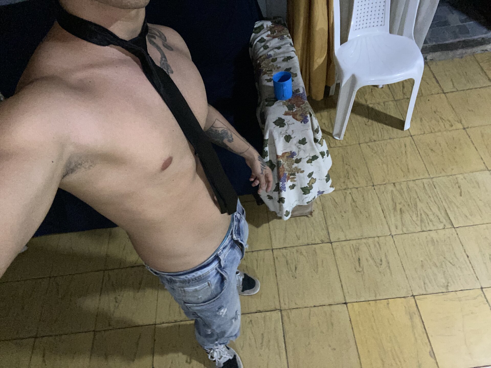 XXX Porn Photo of Nude RenamingIngress 1