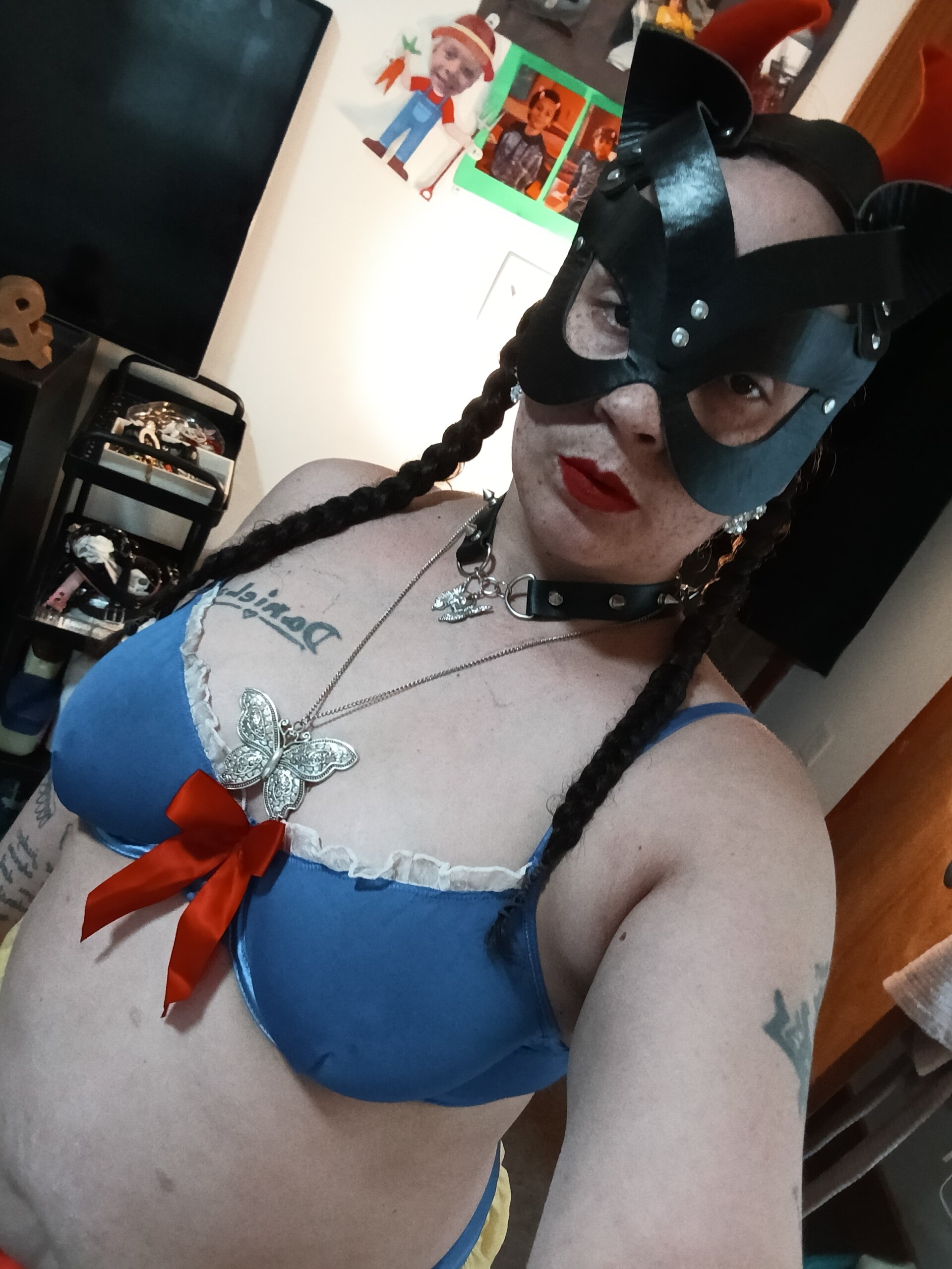XXX Porn Photo of Nude Sluttycatwomen 9