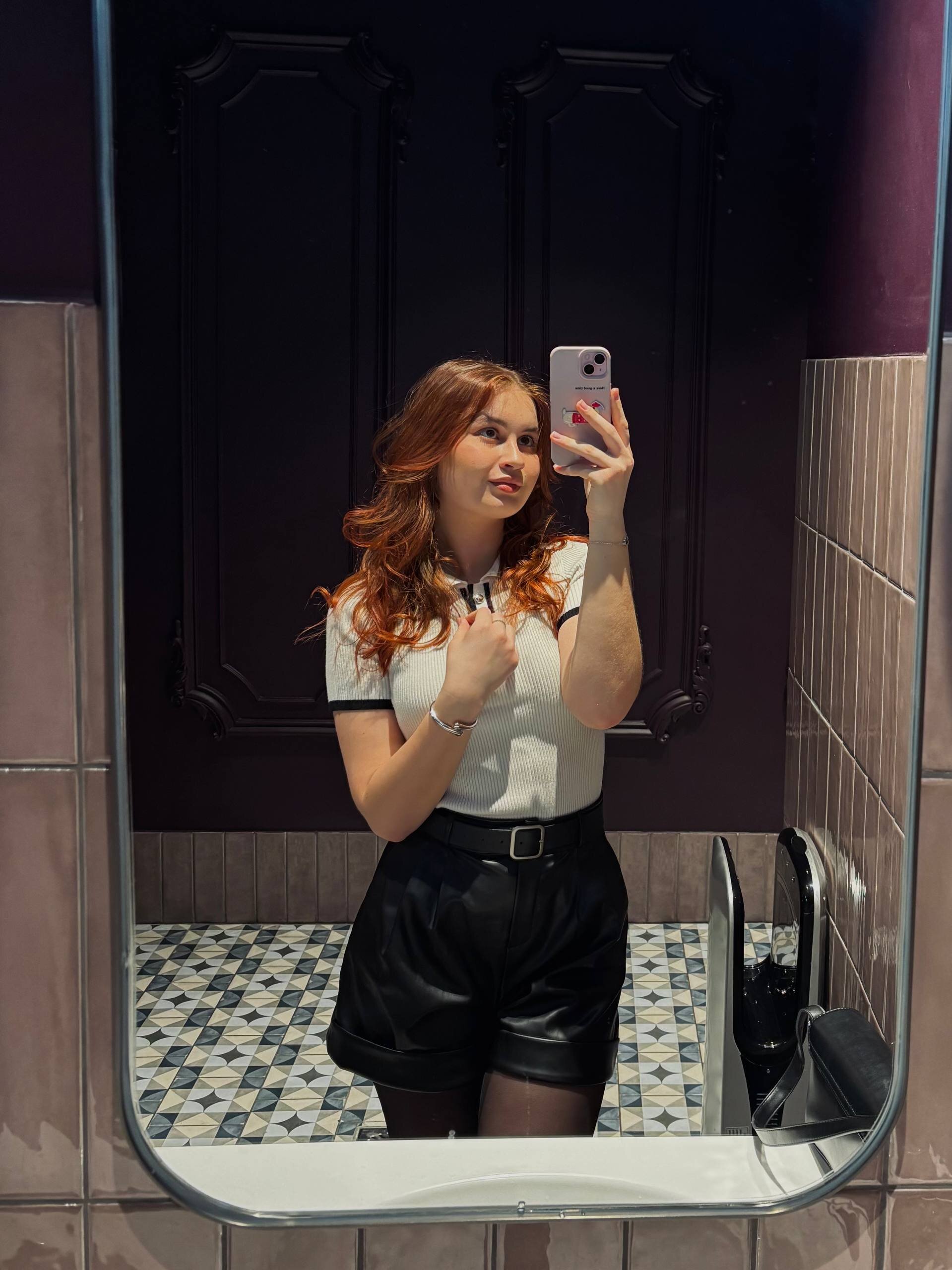 XXX Porn Photo of Nude EmilyThoma 1