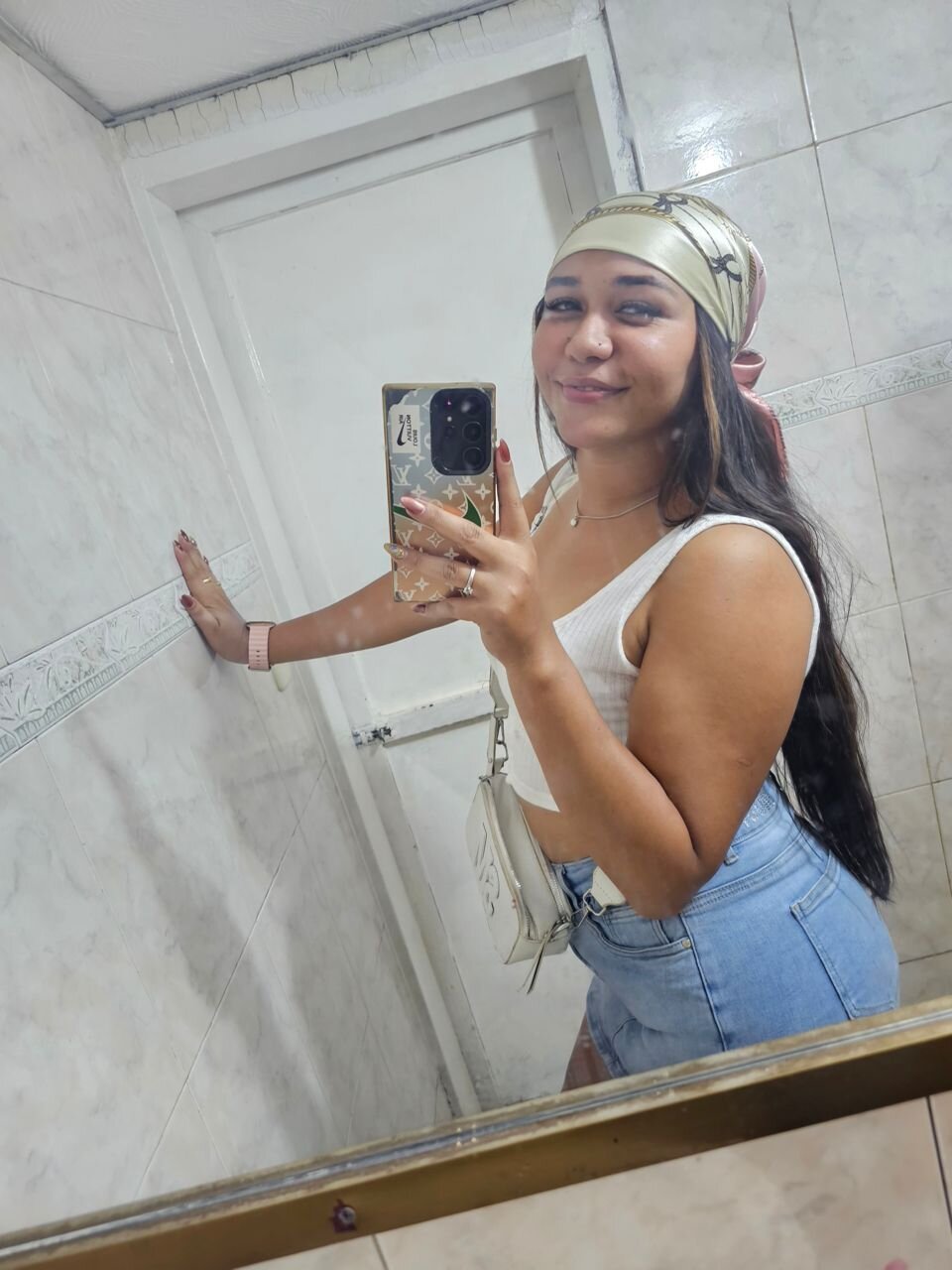 XXX Porn Photo of Nude _Violetteee_ 2