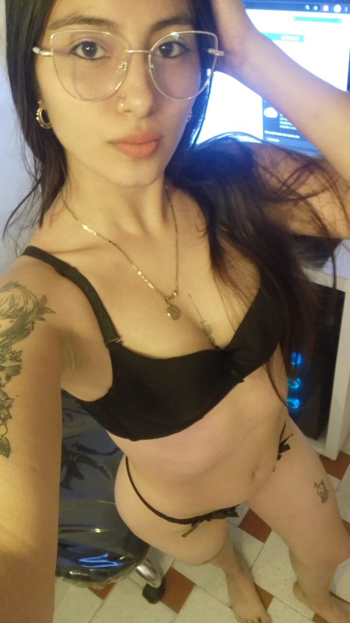 XXX Porn Photo of Nude Cristal_love_v 3