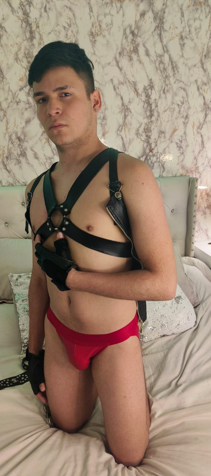 XXX Porn Photo of Nude Aaron_Foxxx 4