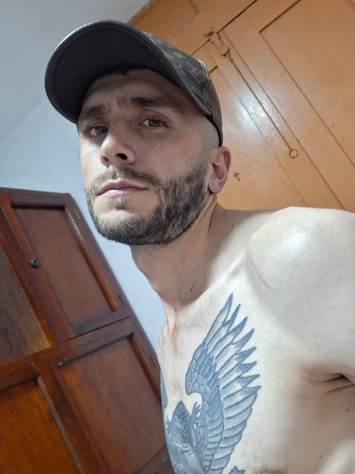 XXX Porn Photo of Nude evil_boys_77 6