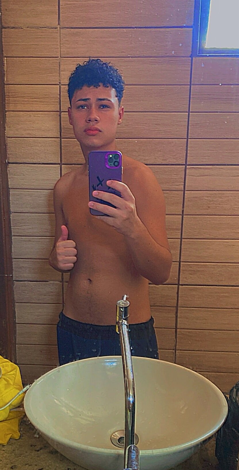 XXX Porn Photo of Nude gaelzinho777 16