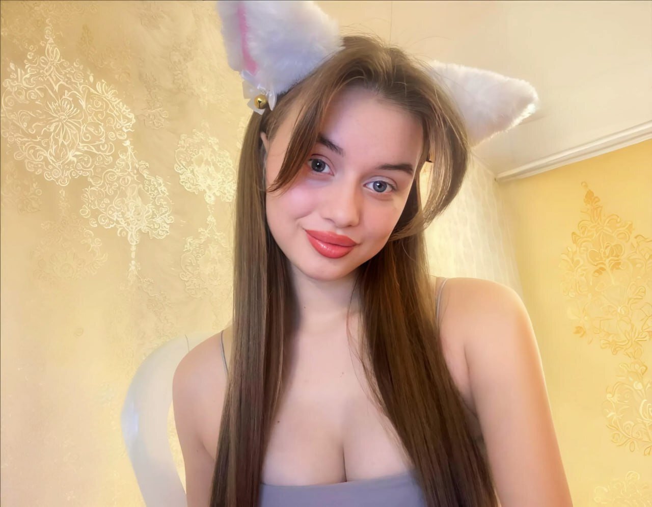 XXX Porn Photo of Nude AvelineRoe 10