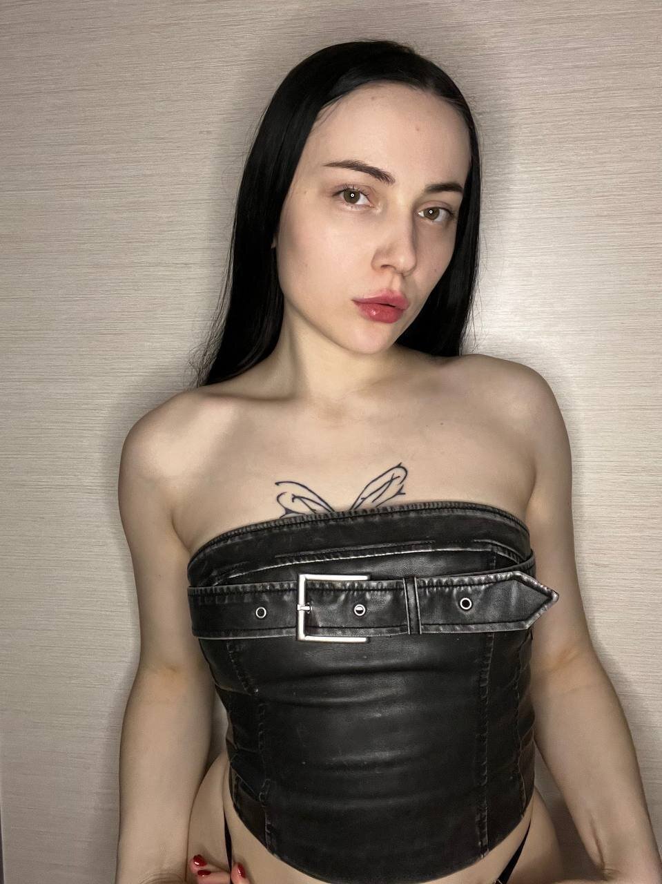 XXX Porn Photo of Nude MoonVelour 3