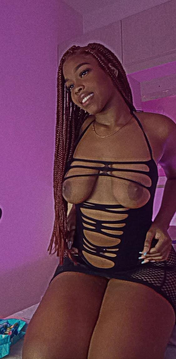 XXX Porn Photo of Nude MaraBaker 17