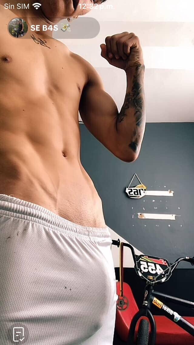 XXX Porn Photo of Nude paul_x18 5
