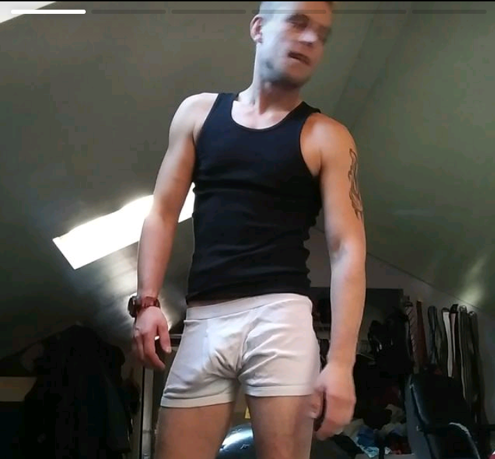 XXX Porn Photo of Nude skipah 5