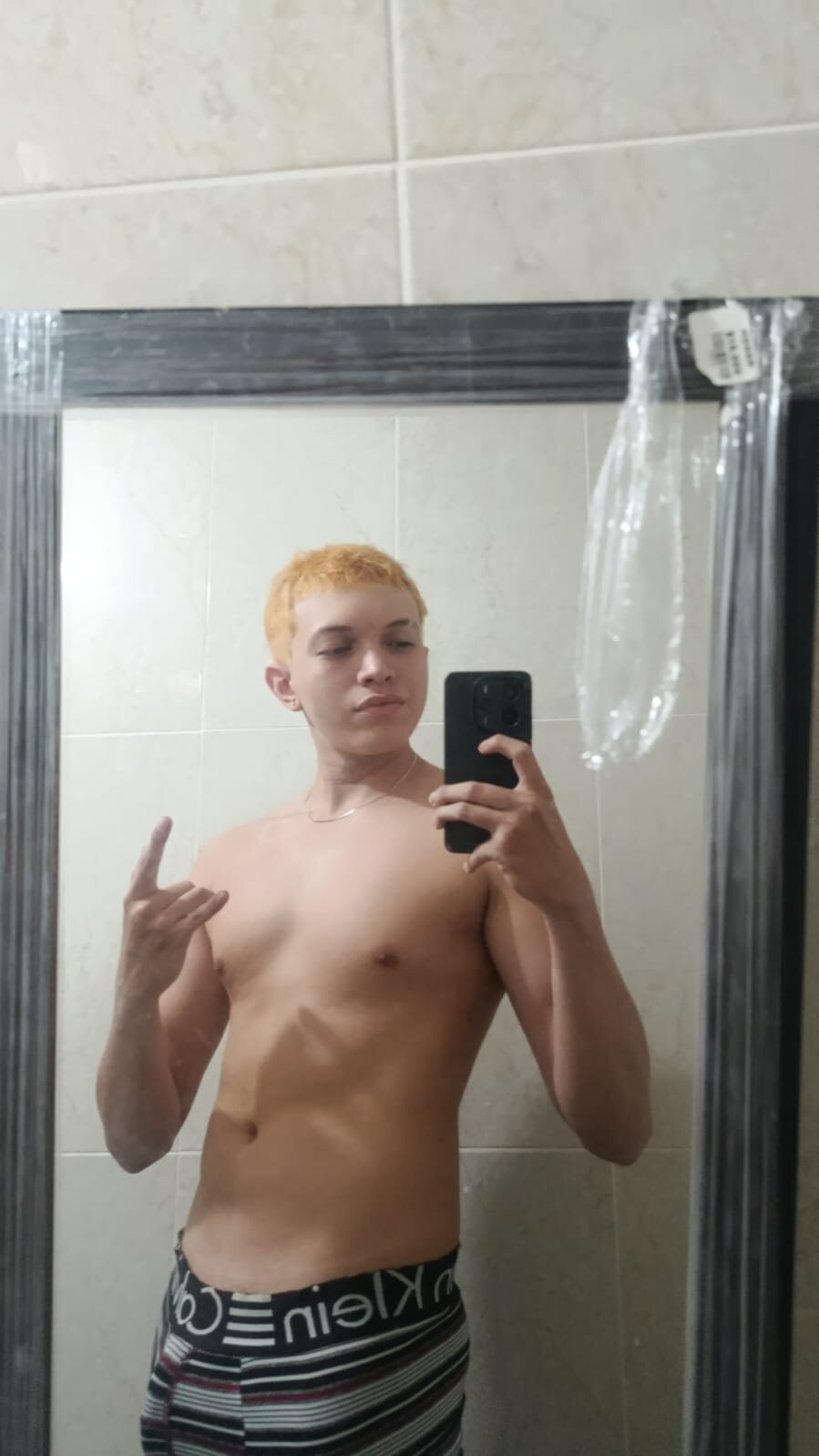 XXX Porn Photo of Nude AllanVicent 2