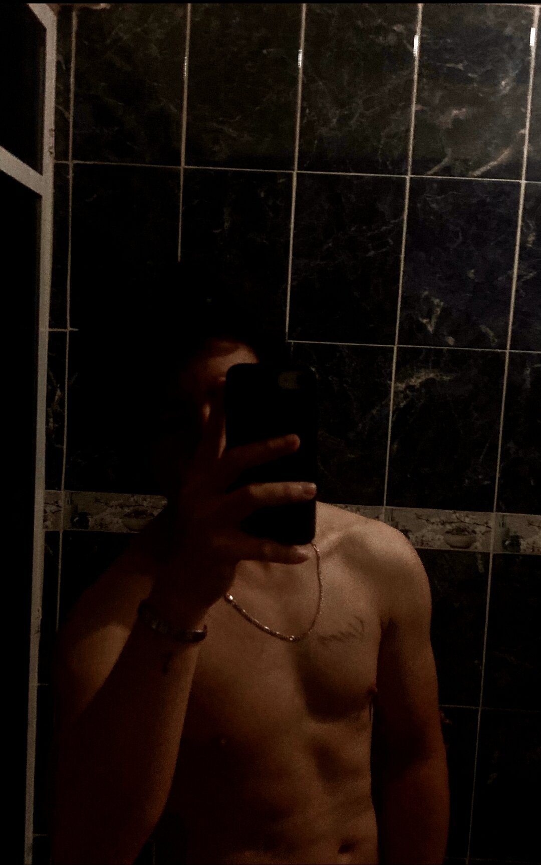 XXX Porn Photo of Nude ynyargboy 3