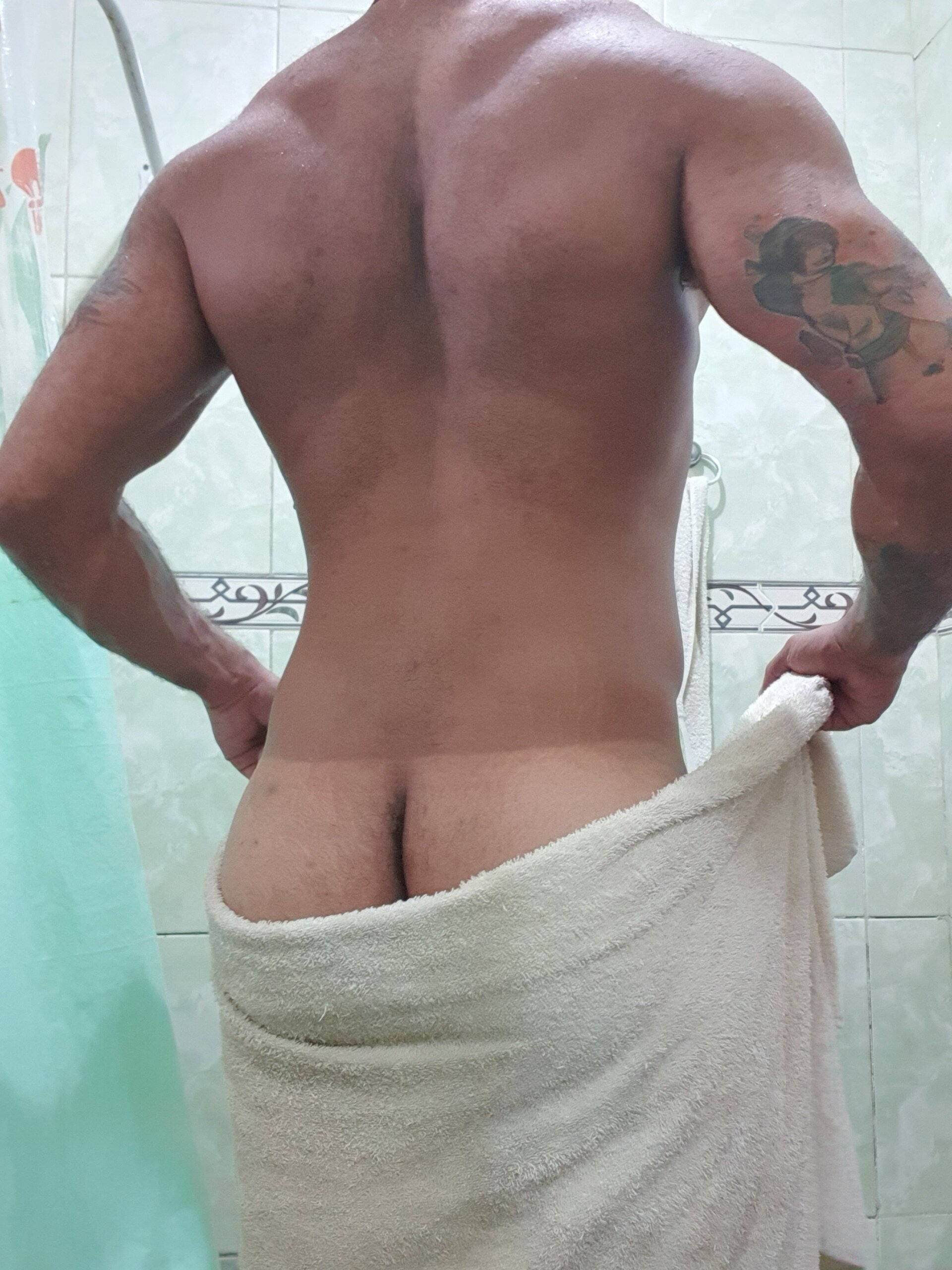 XXX Porn Photo of Nude Um_Tal_de_Ambrosio 2