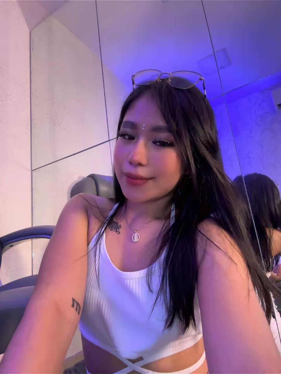 XXX Porn Photo of Nude sweetabbey 216