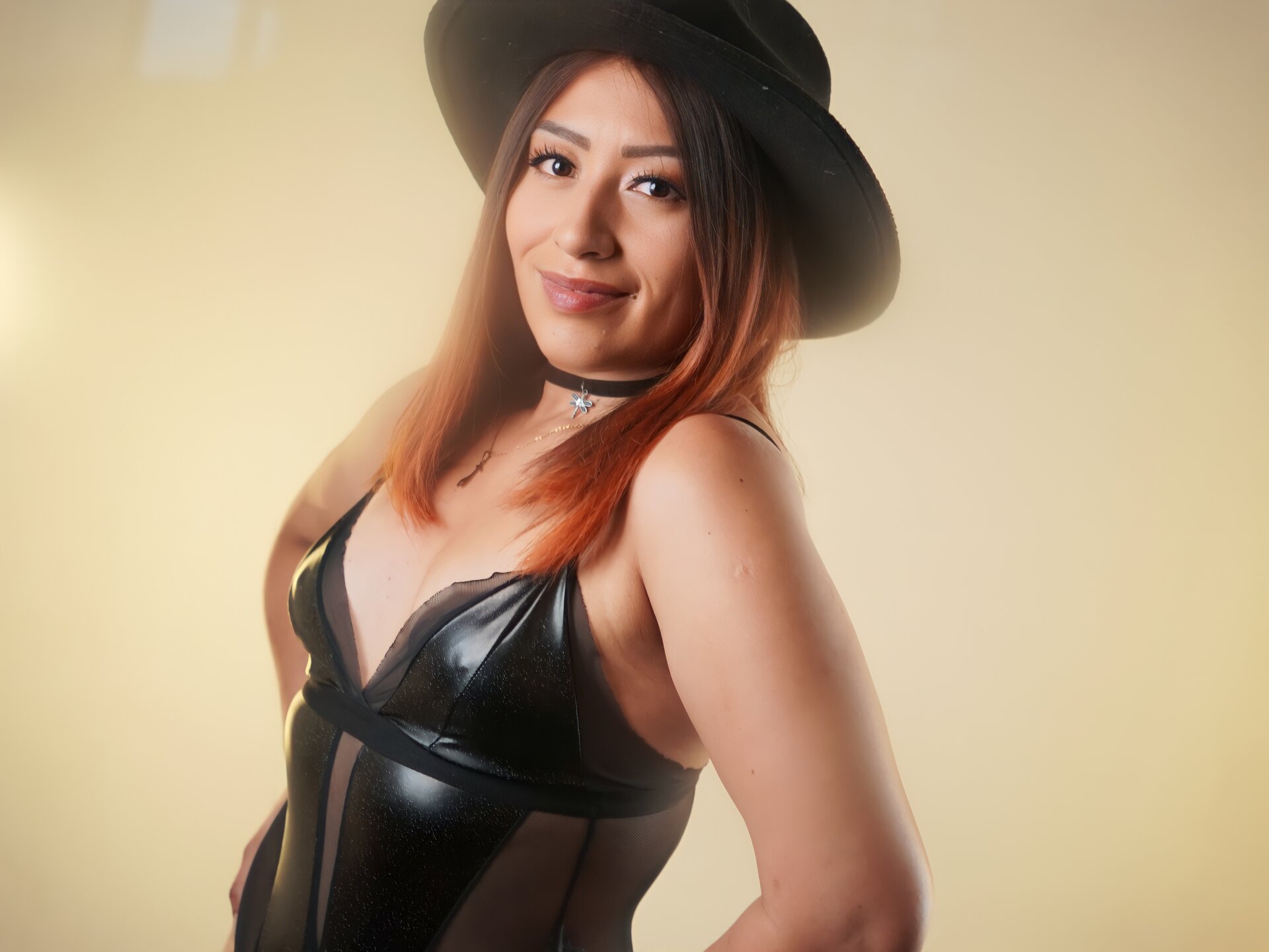 XXX Porn Photo of Nude SashaGreyy_ 23