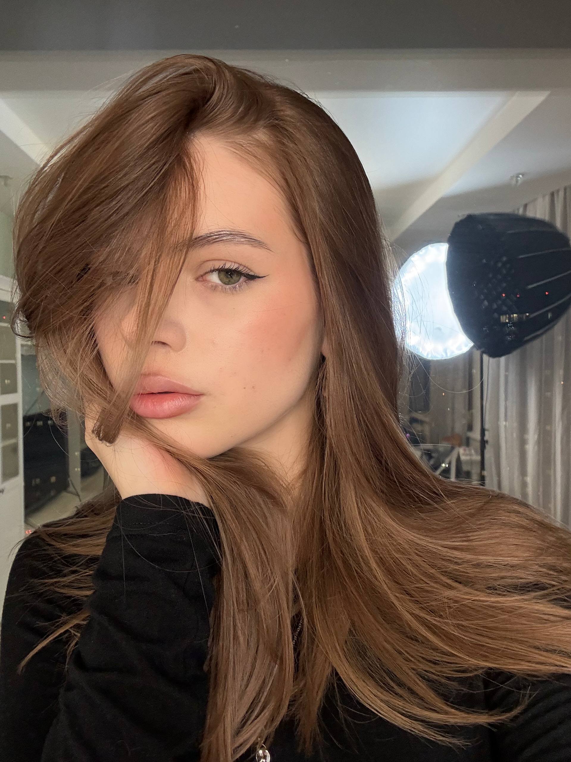 XXX Porn Photo of Nude Ellya_me 5