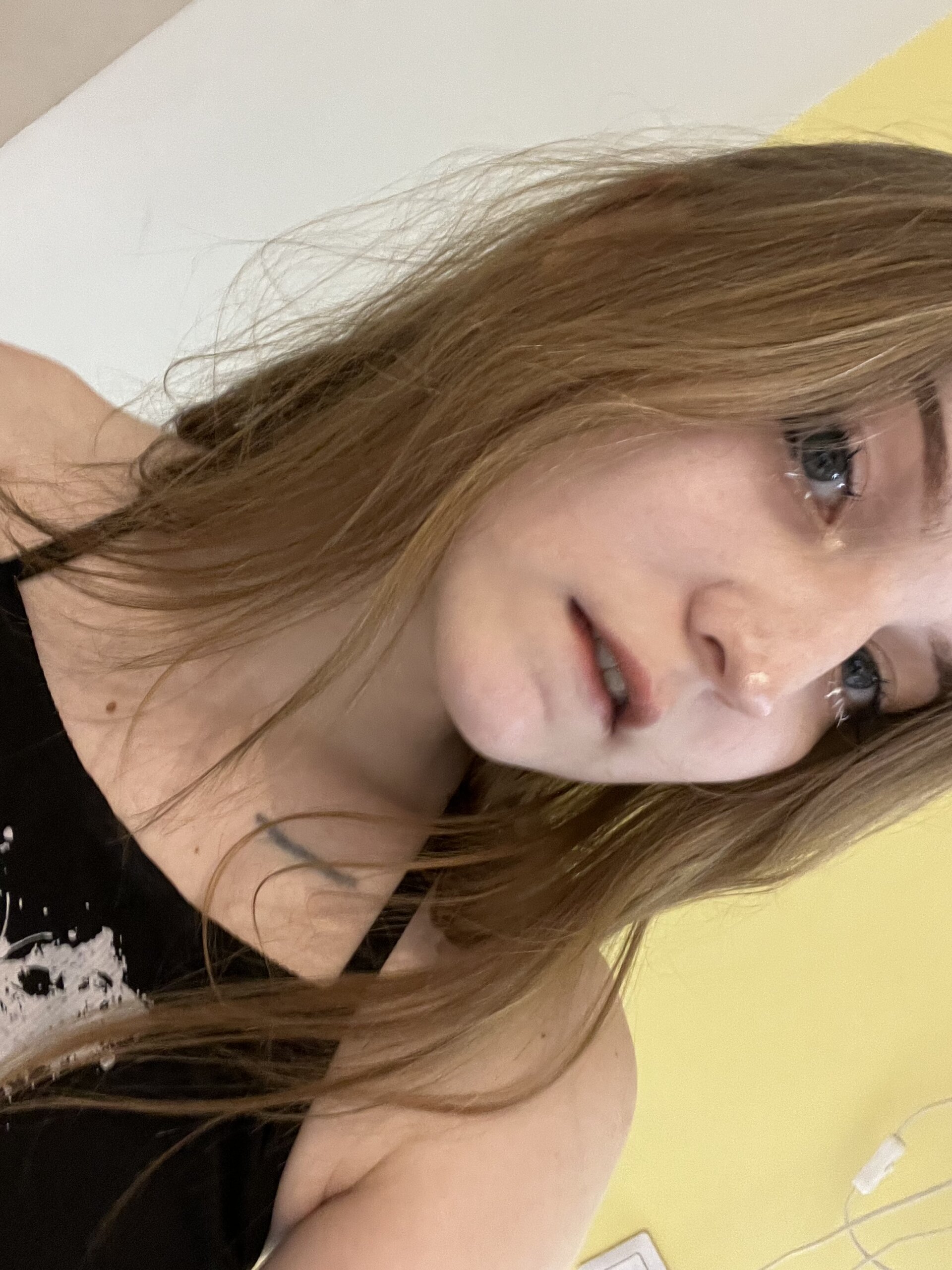 XXX Porn Photo of Nude princessaalicc 3