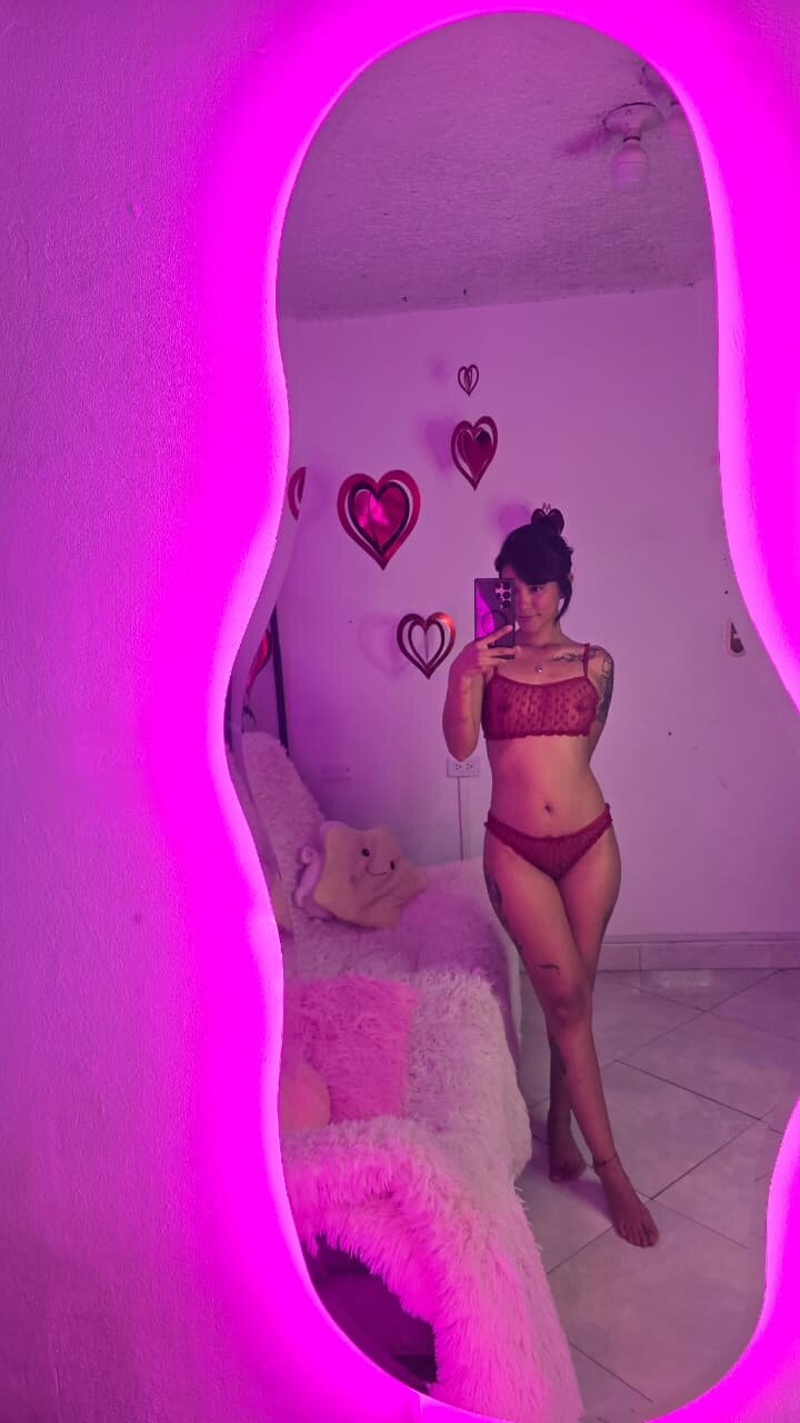 XXX Porn Photo of Nude ivonne_heaven 3